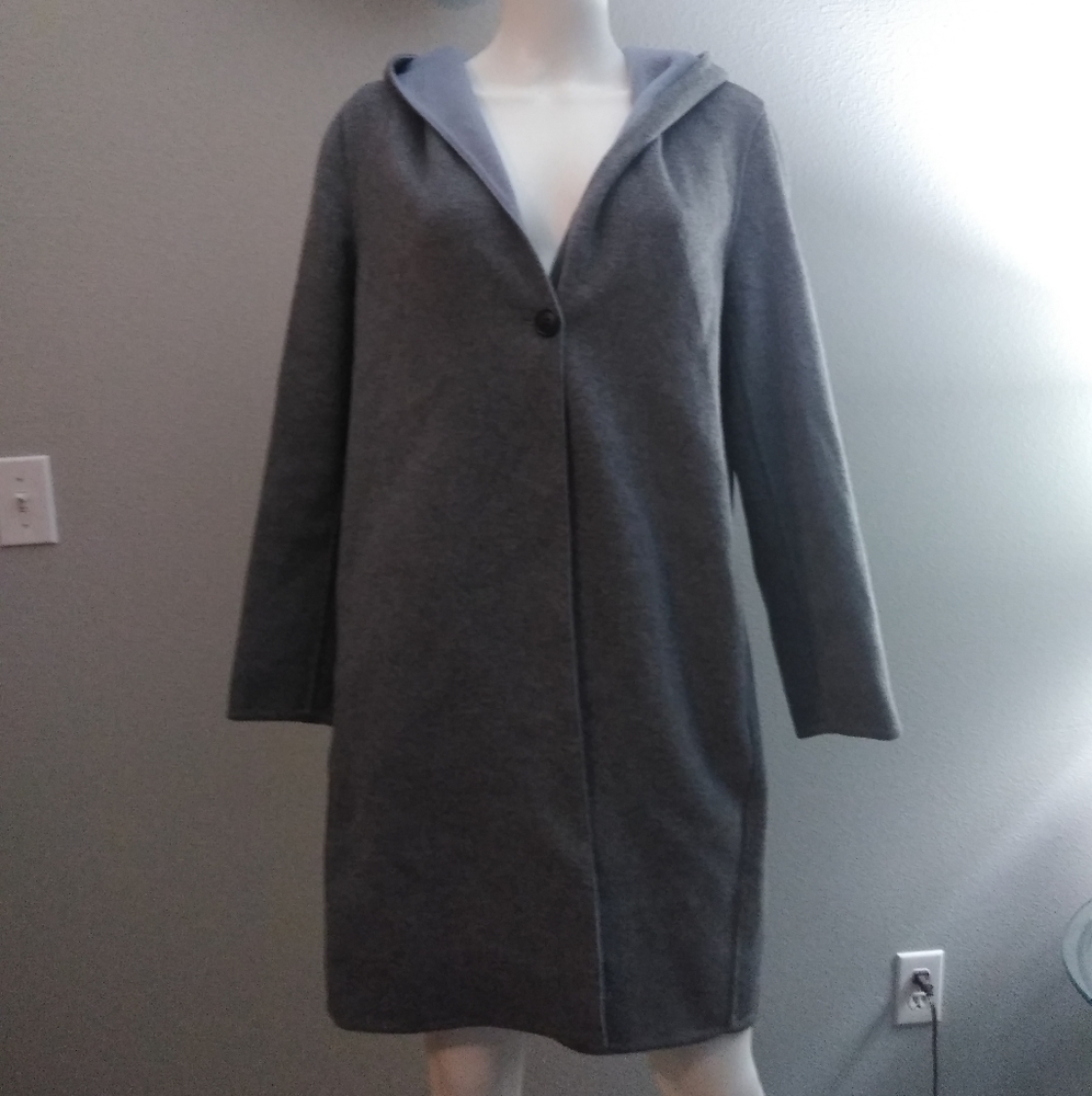 Uniqlo Women's Wool Coat Jacket Hood Button Up